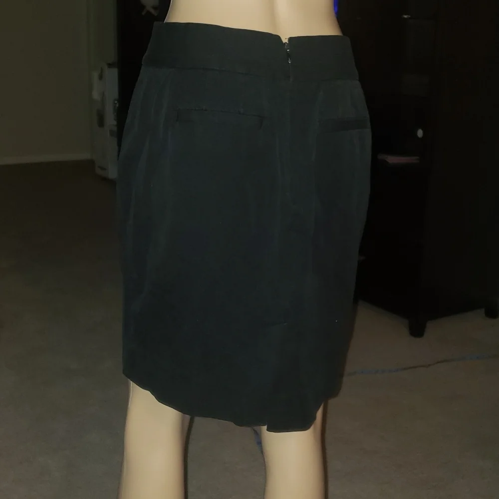Banana Republic 6 simple black skirt back pockets - Picture 7 of 7